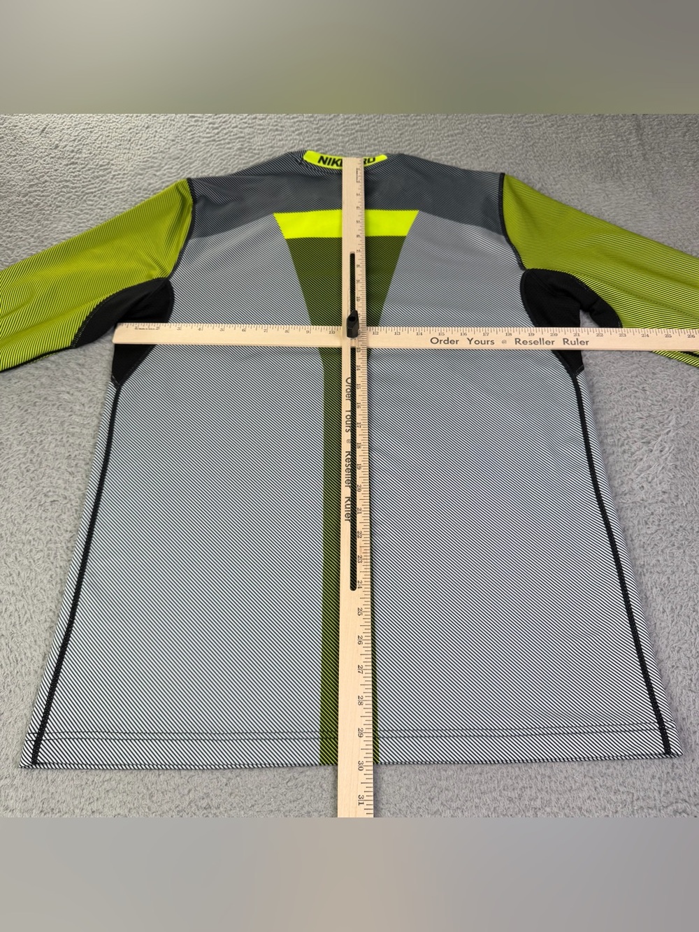 Nike Pro HyperWarm Dri Fit Shirt Mens Large Gray Neon Long Sleeve Athletic Logo - Picture 4 of 10
